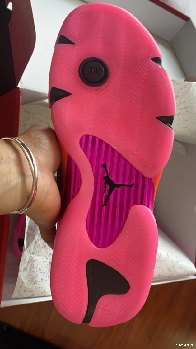 Shocking (W) Pink 14 Low Retro Jordan DH4121-600 0719